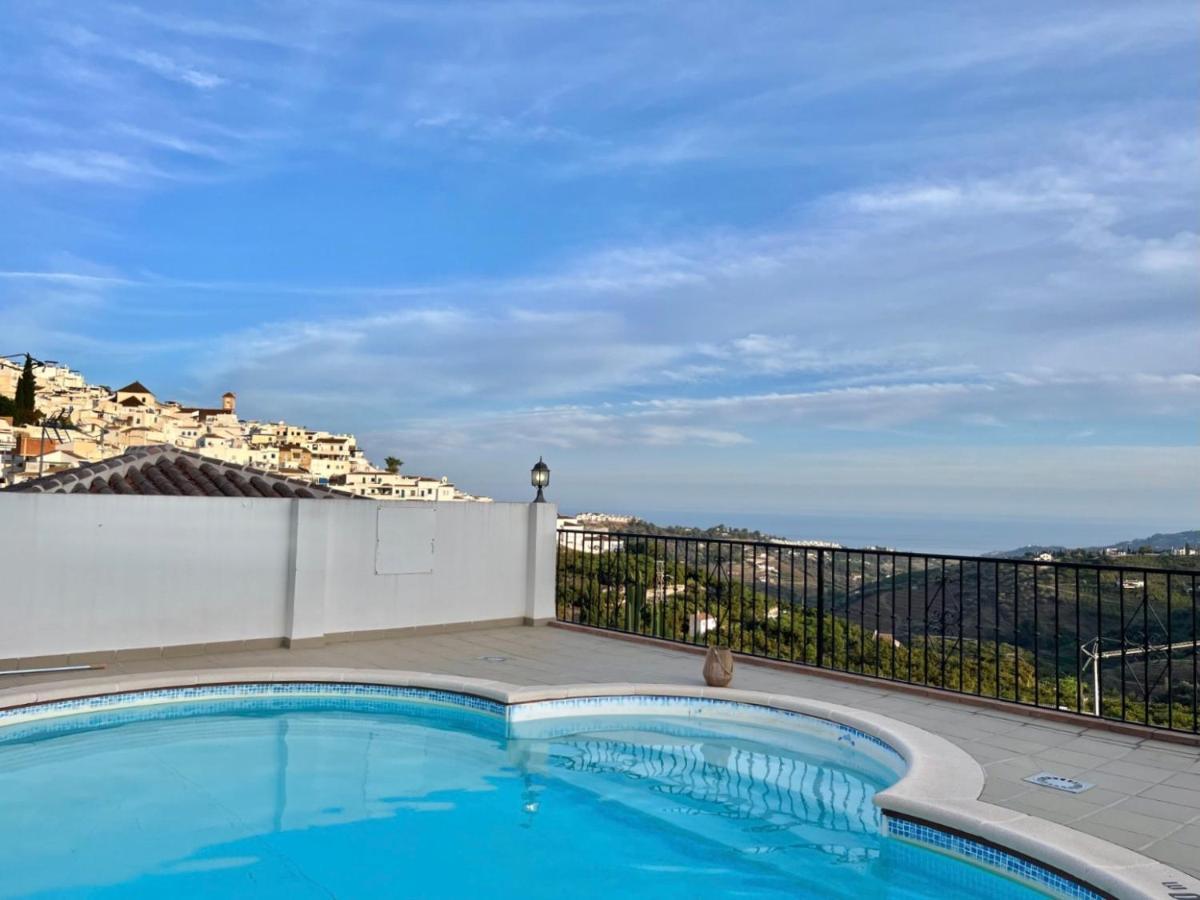 Апартаменти Casa La Aguanosa Con Piscina Y Vistas Al Mar Фріхіліана Екстер'єр фото